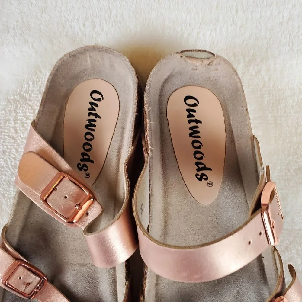Outwoods Rose Gold Slip On Sandals Size 8